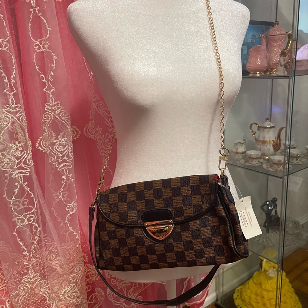 Cross body
